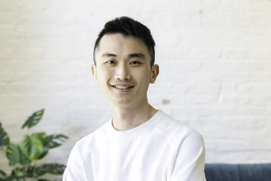 HeyGen CEO Joshua Xu：AI 技术如何使企业以 10 倍提效及超低预算生产视频